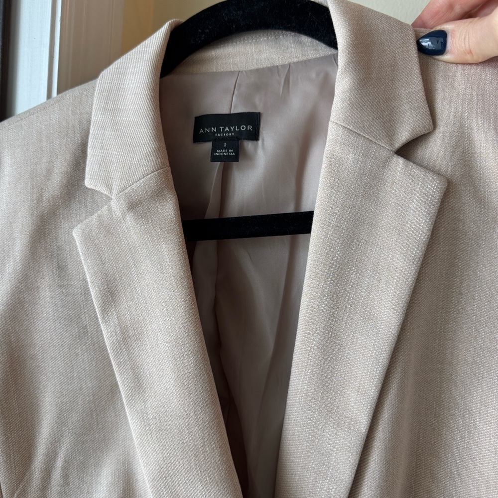 Ann Taylor Beige Women's Blazer